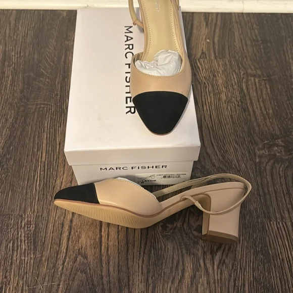 Marc Fisher Layne Heel - Picture 4 of 5